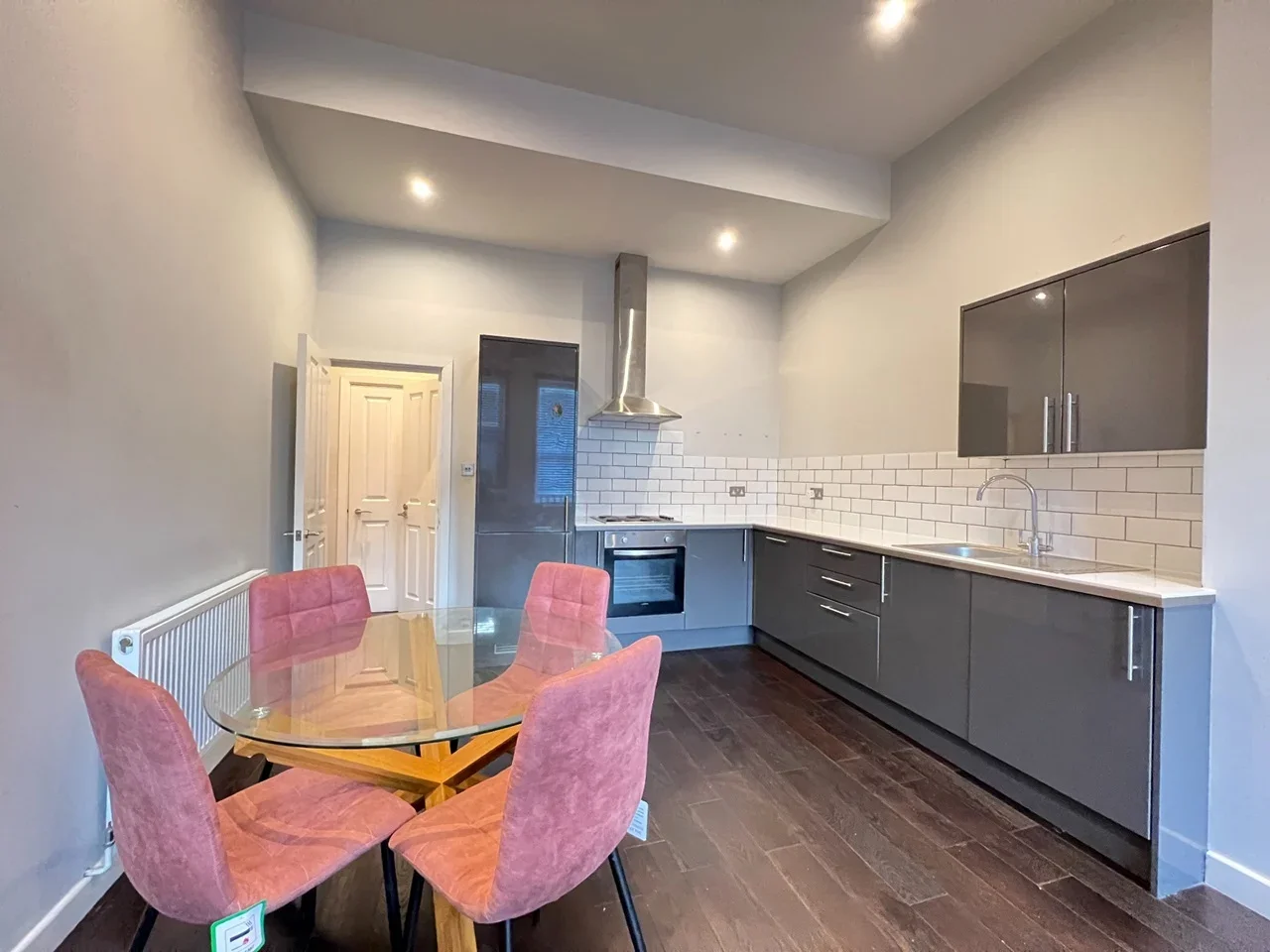 Flat Regan Way in Greater London