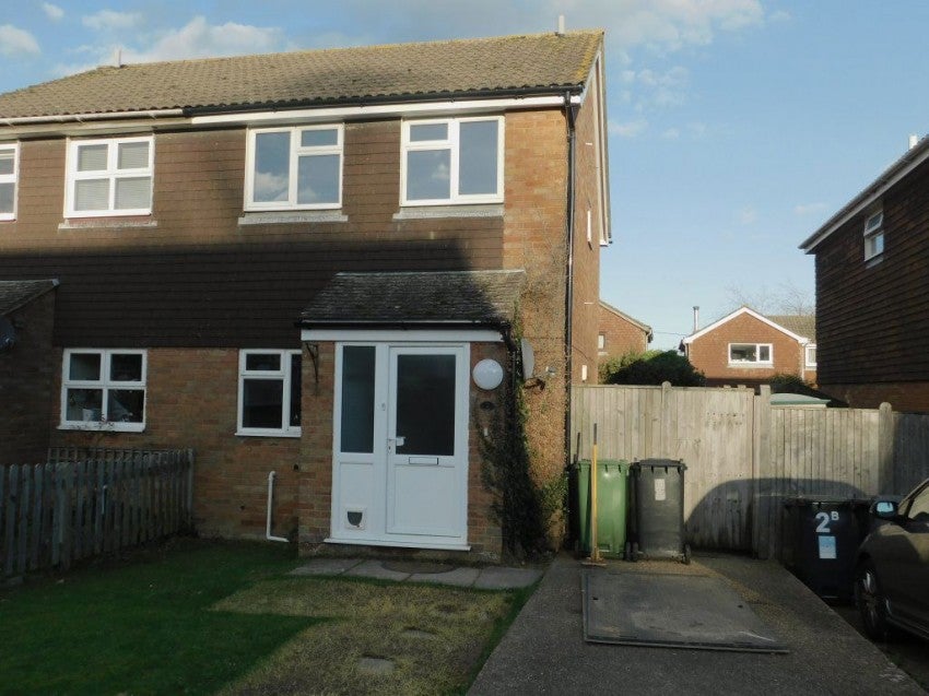House Coombe Lane in Wealden
