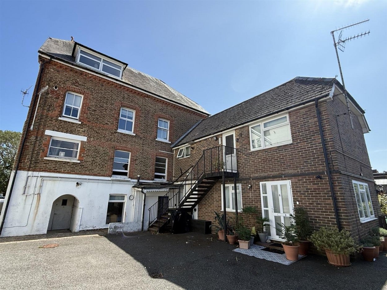 Flat St Catherine's Road in Arun