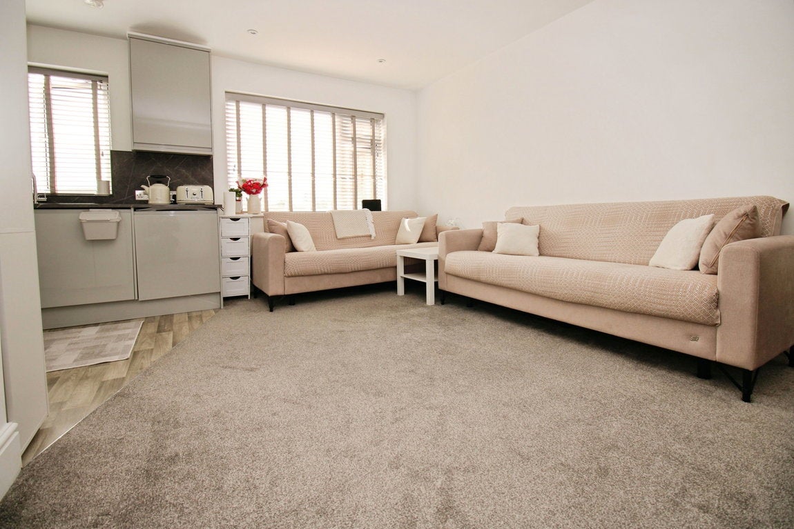 Flat Hutton Road in Brentwood