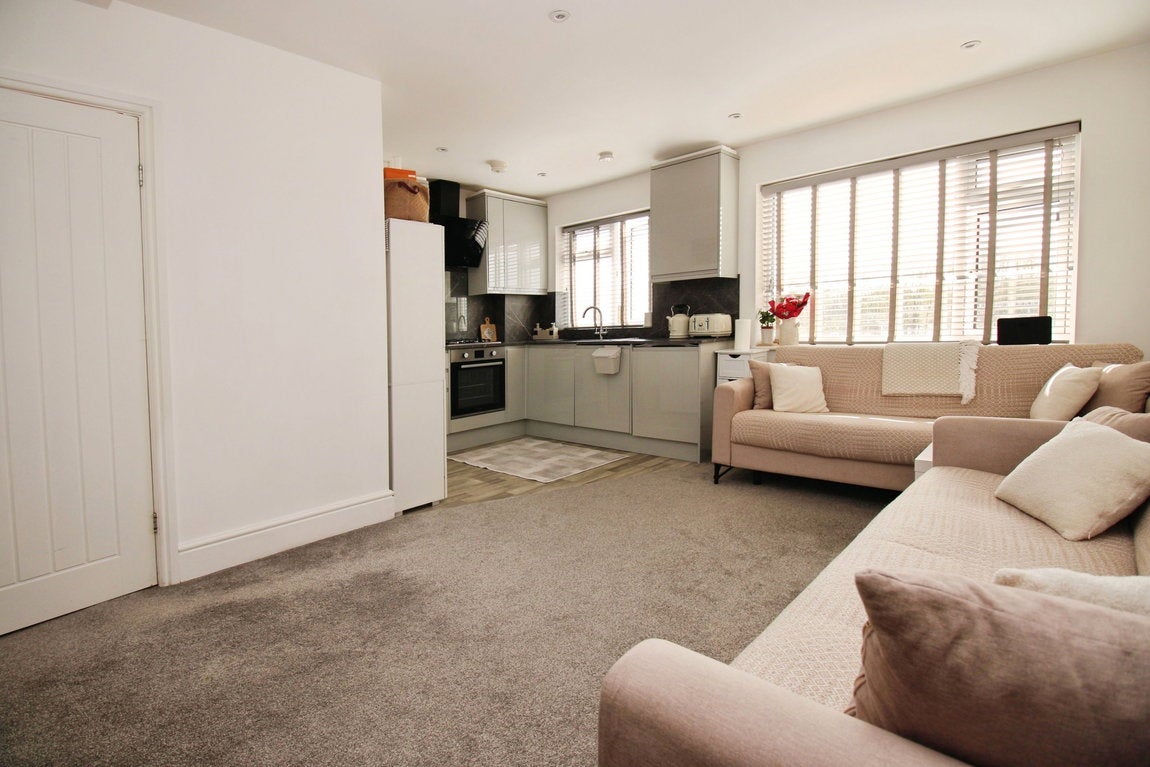 Flat Hutton Road in Brentwood