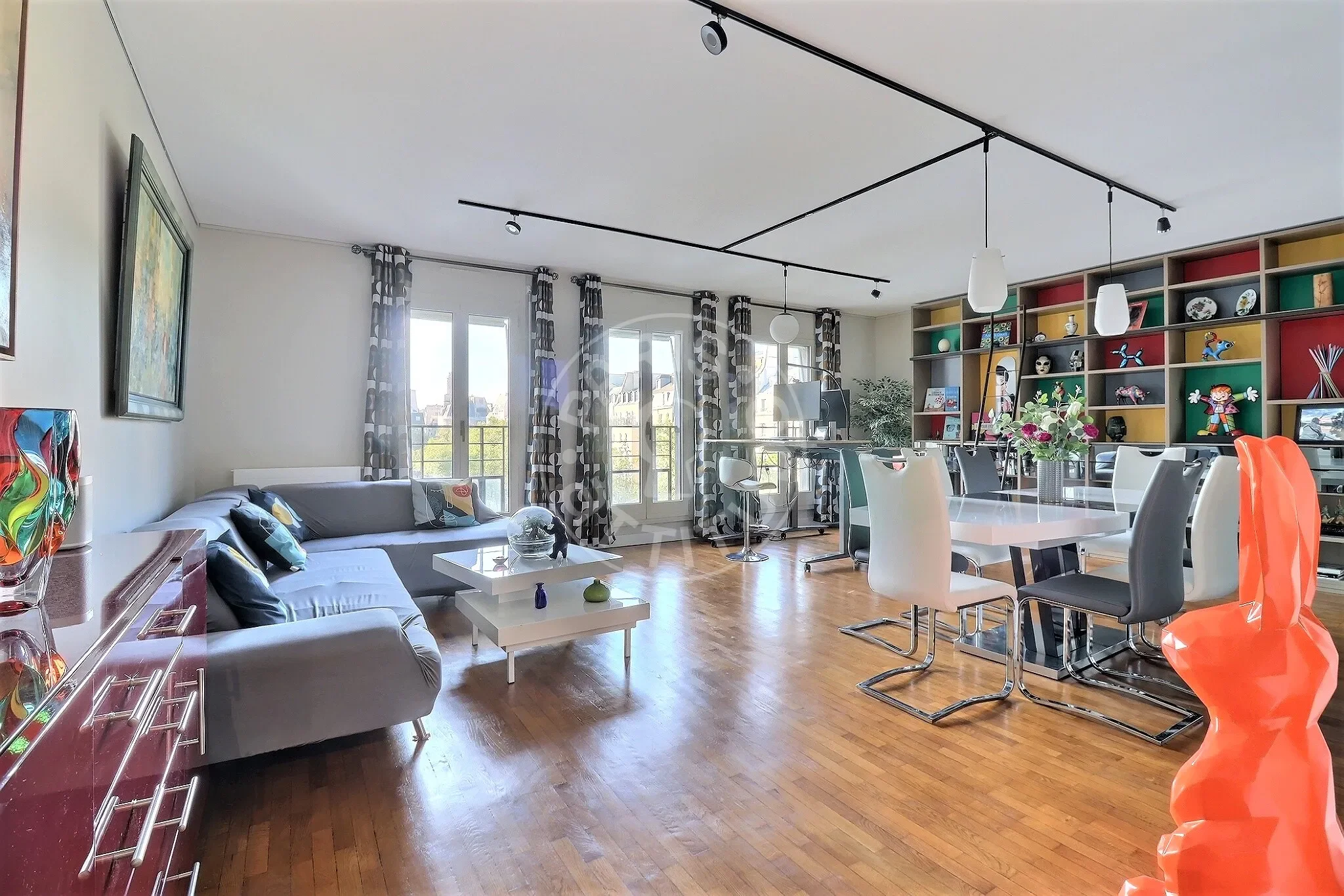Flat Rue Rambuteau in Paris