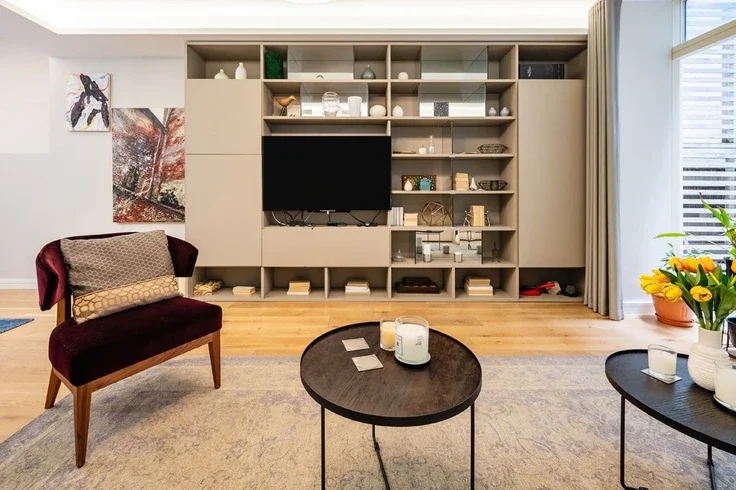 Flat Great Newport Street in City of Westminster