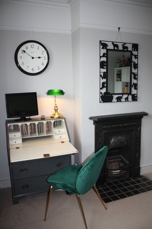 Room Dorien Road in Greater London