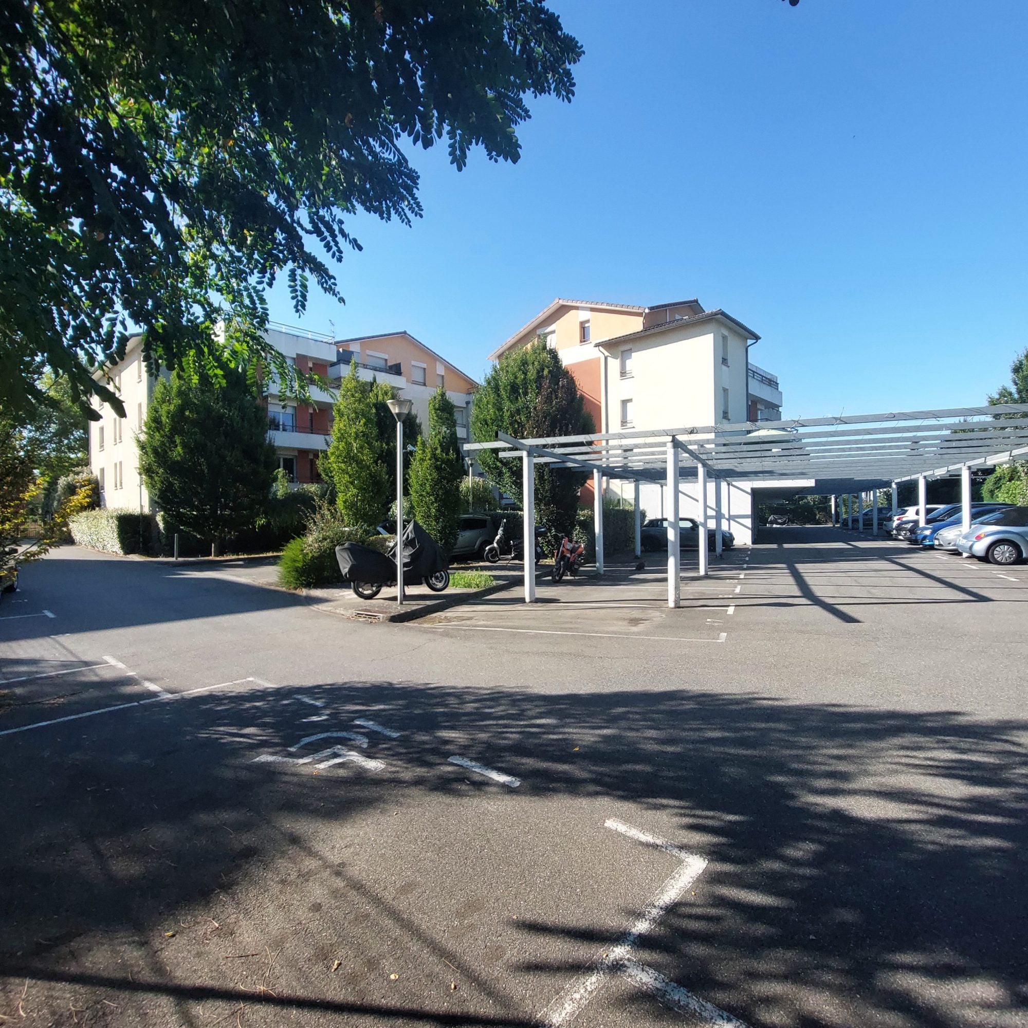 Appartement Avenue de la Marcaissonne à Toulouse