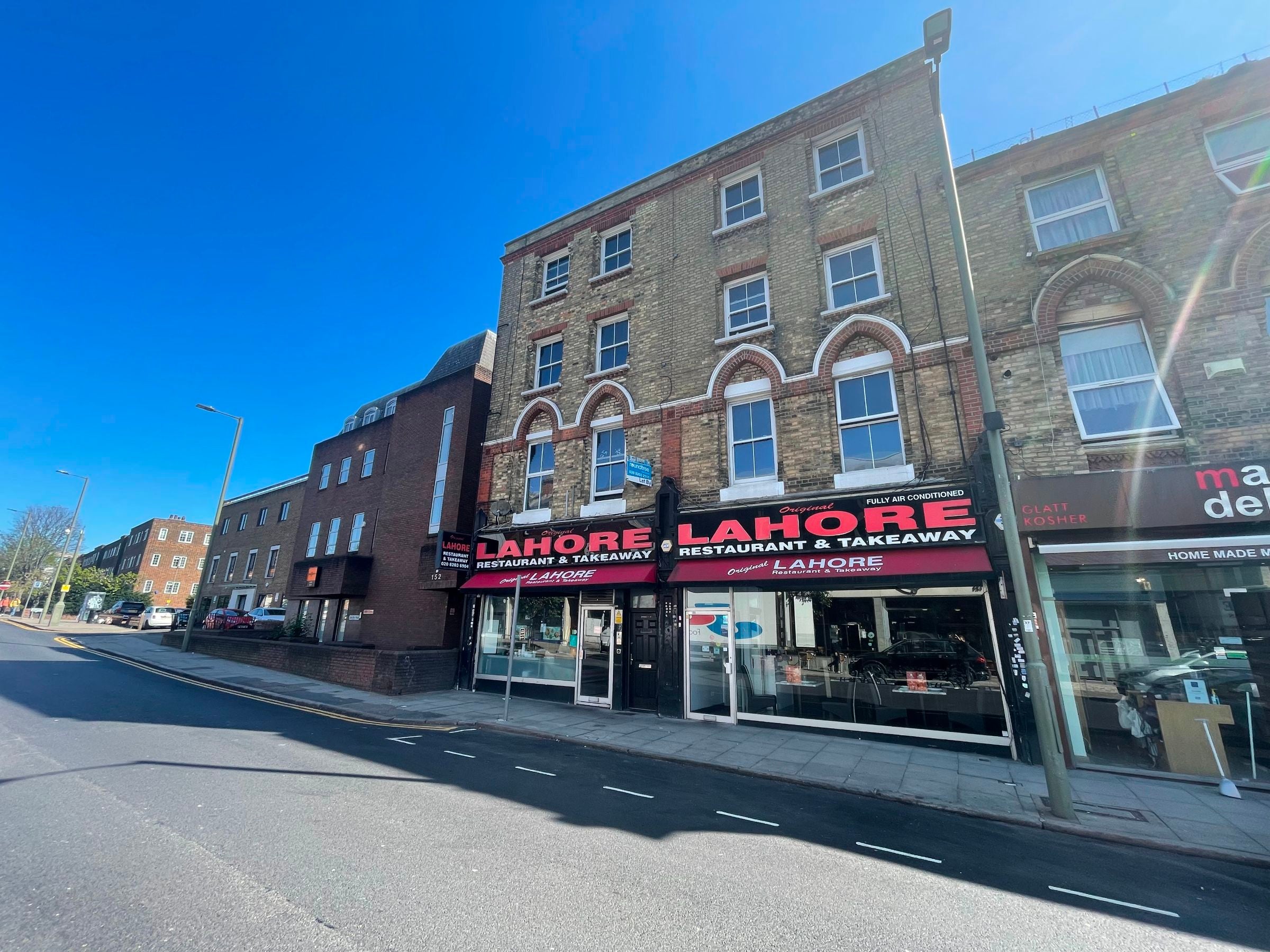 Flat Brent Street in Greater London