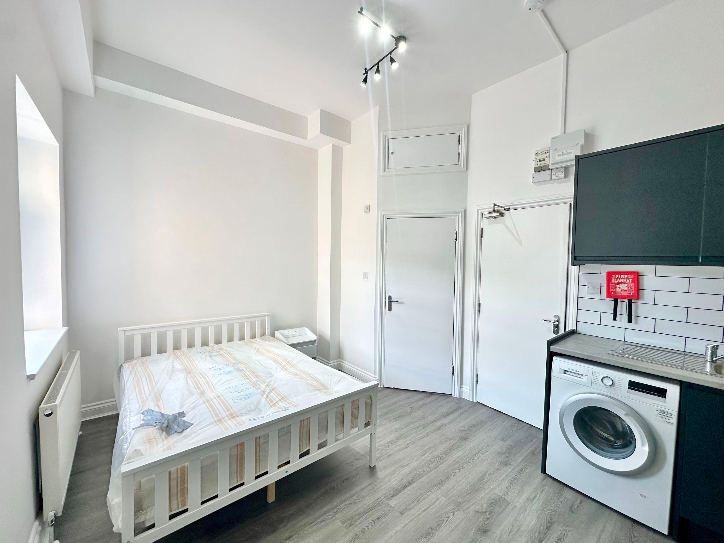 Flat Brent Street in Greater London