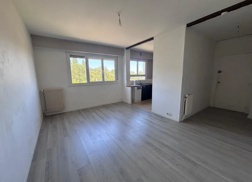 Flat Rue Louis Aragon in Poitiers