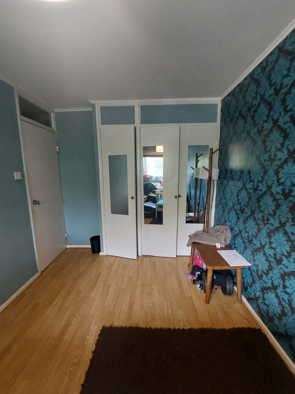 Room Rhodeswell Road in Greater London
