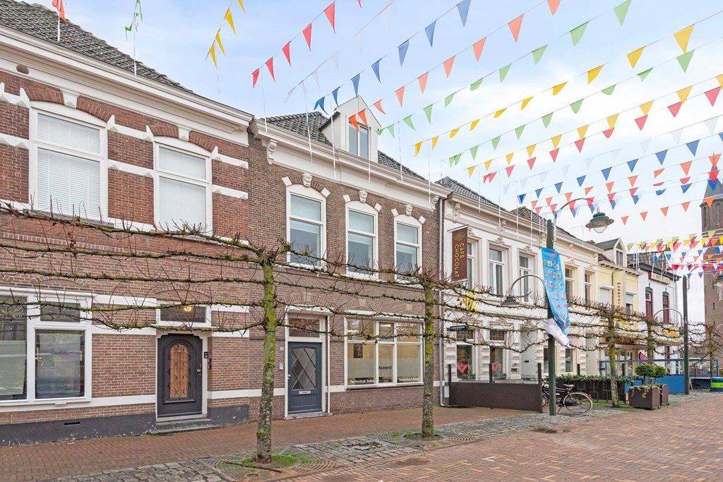 Huis Markt 13 in Steenbergen