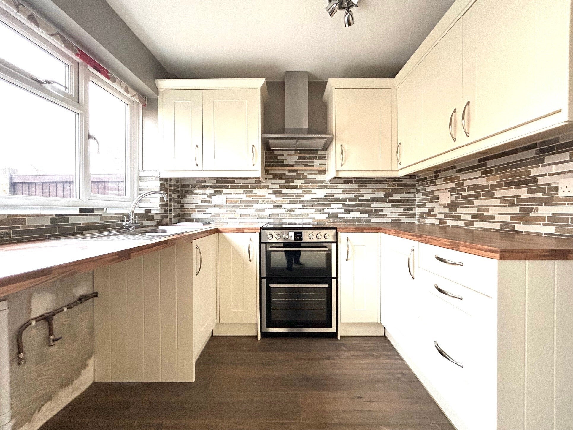 House Bardfield in Basildon