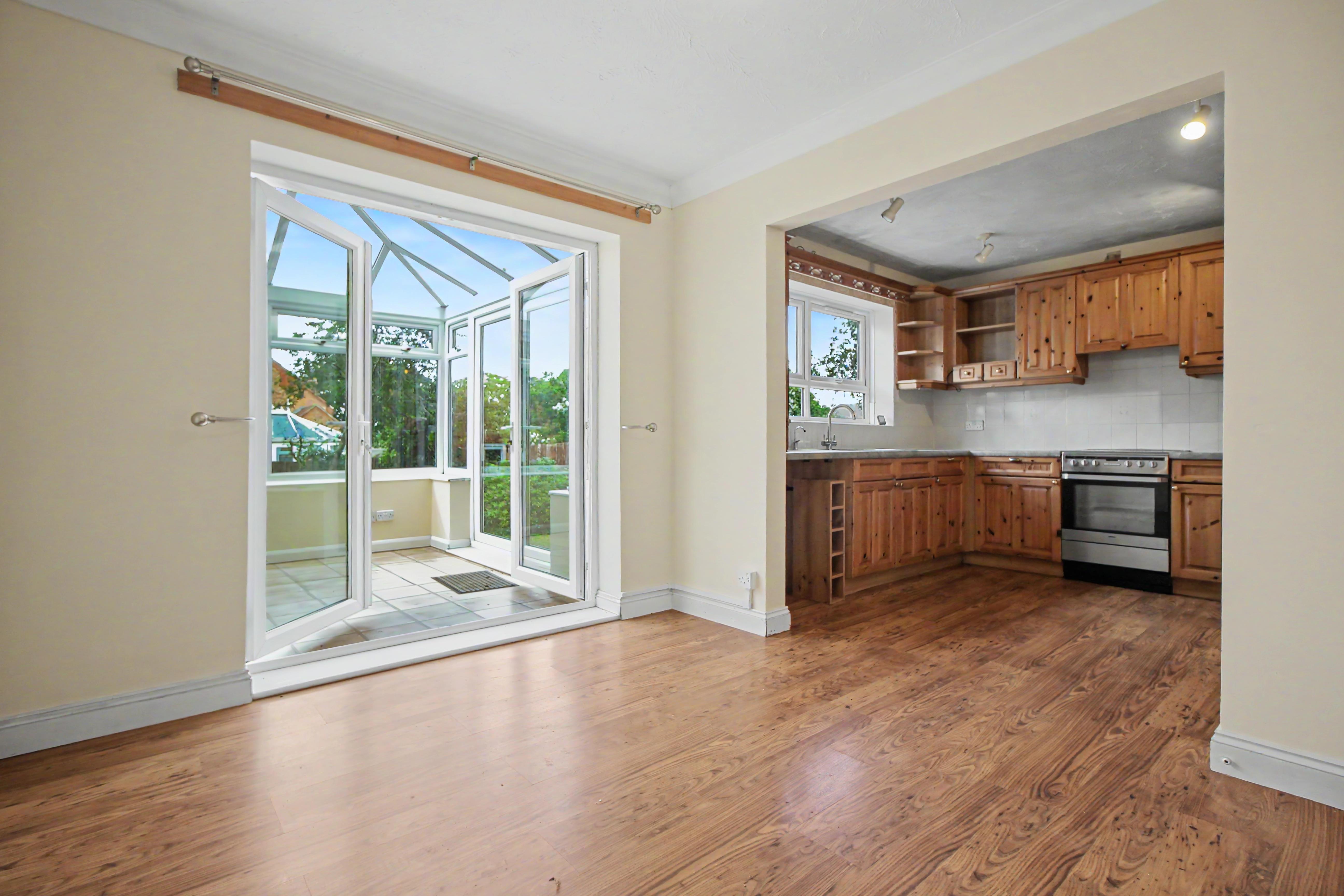 House Forrester Grove in Thrapston