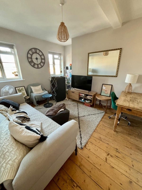 Room Streatham Vale in Greater London