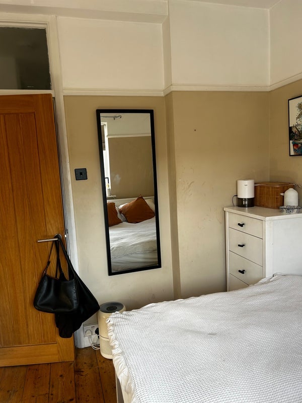 Room Streatham Vale in Greater London