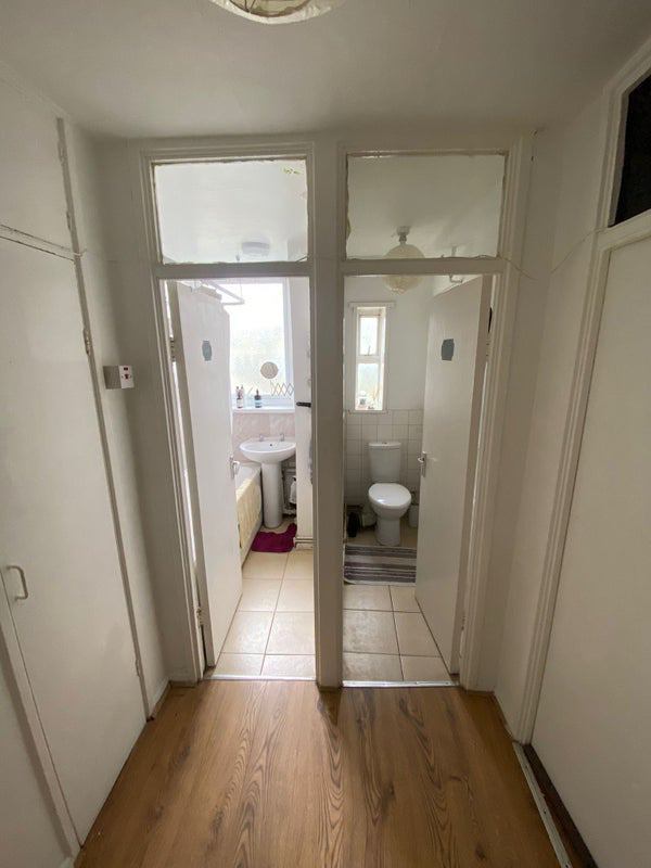 Room Stepney Way in Greater London