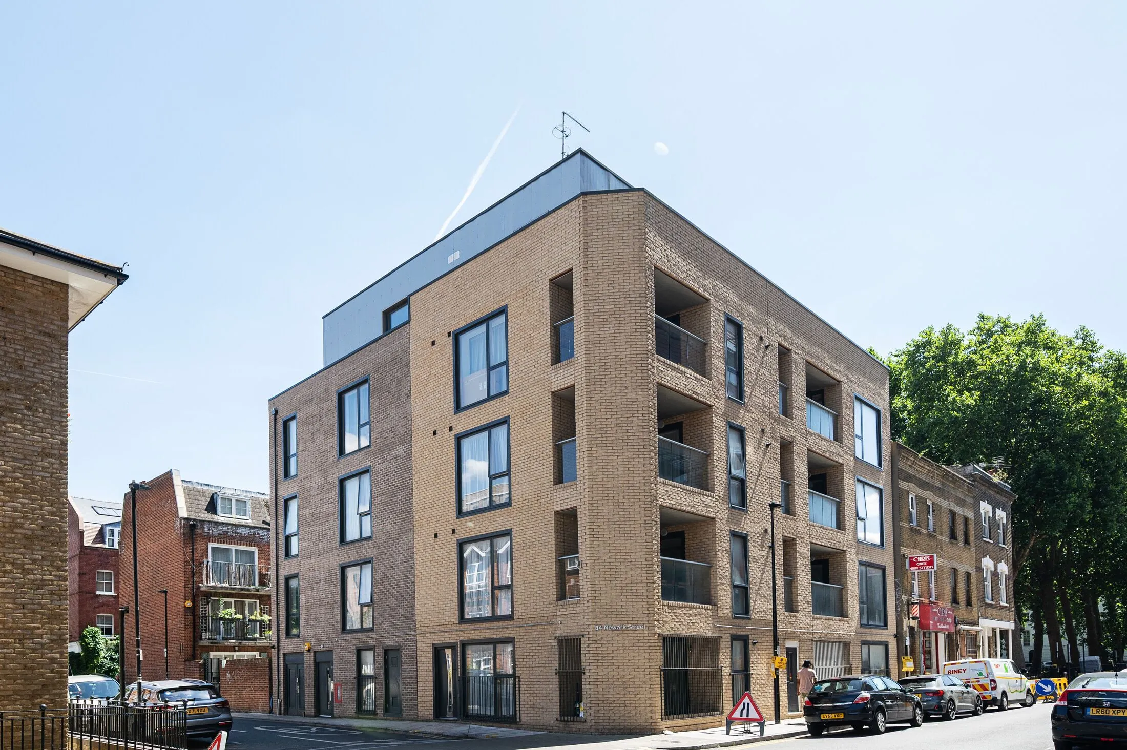 Flat Ashfield Street in Greater London