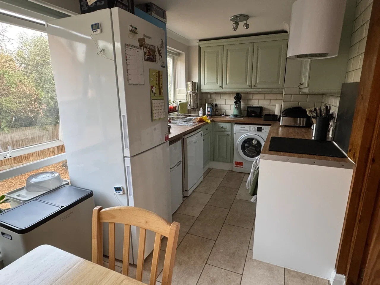 Room Seaford Close in Greater London