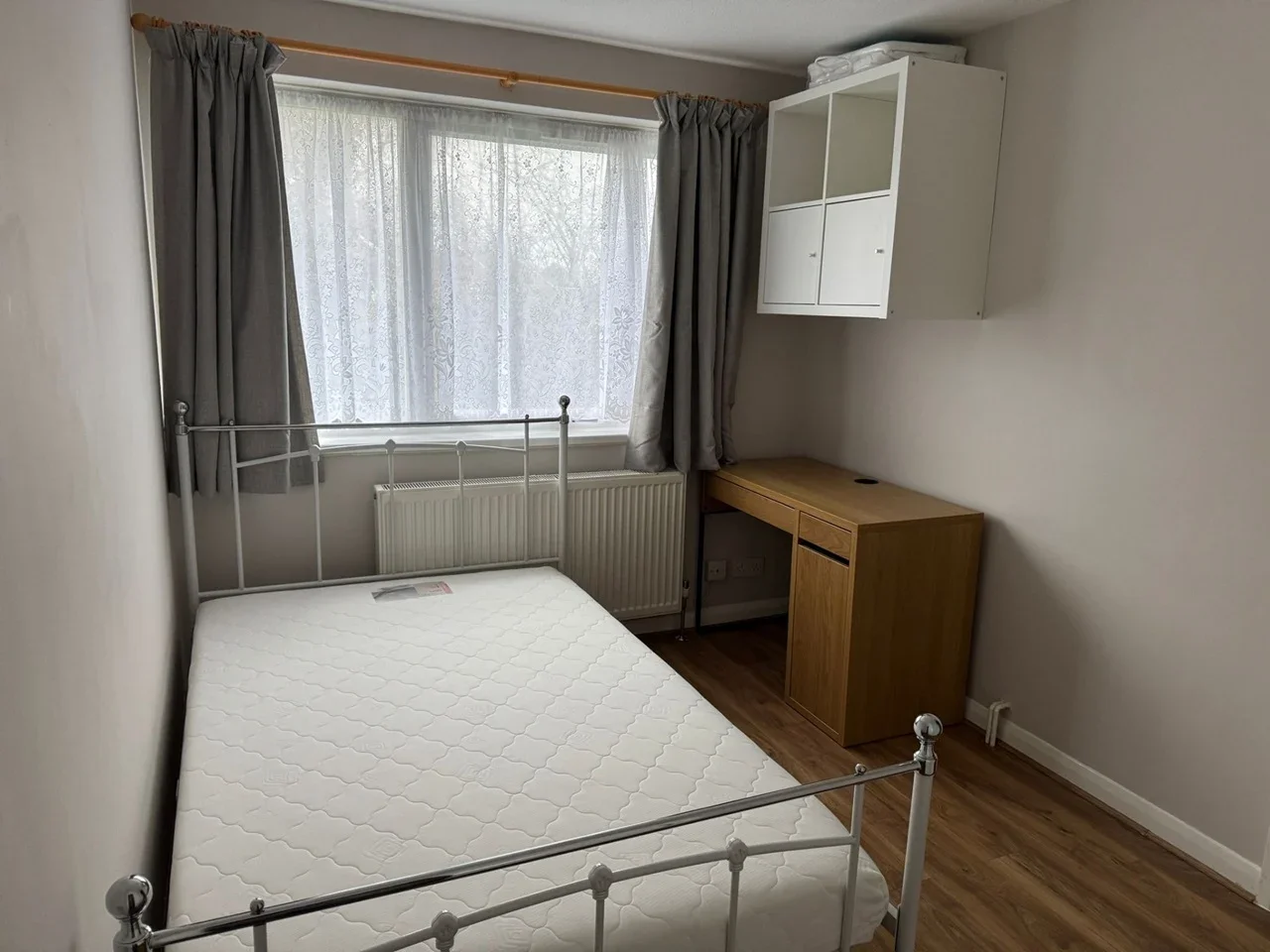 Room Seaford Close in Greater London