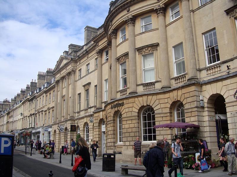 Room Milsom Street in Bath
