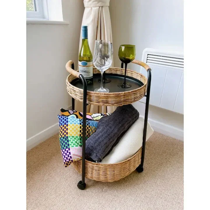 Flat Victoria Drive in Greater London