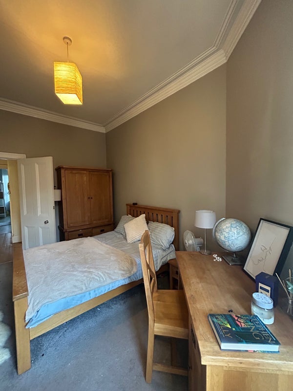 Room Randolph Lane in Glasgow