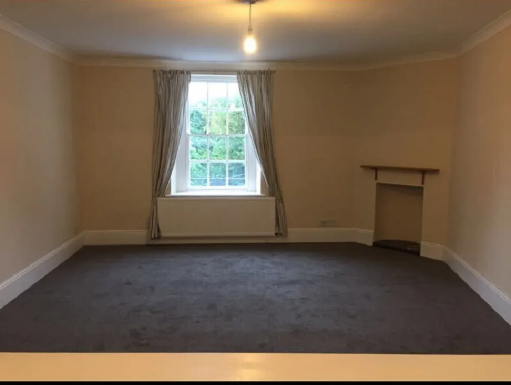 Flat King Street in Llandeilo