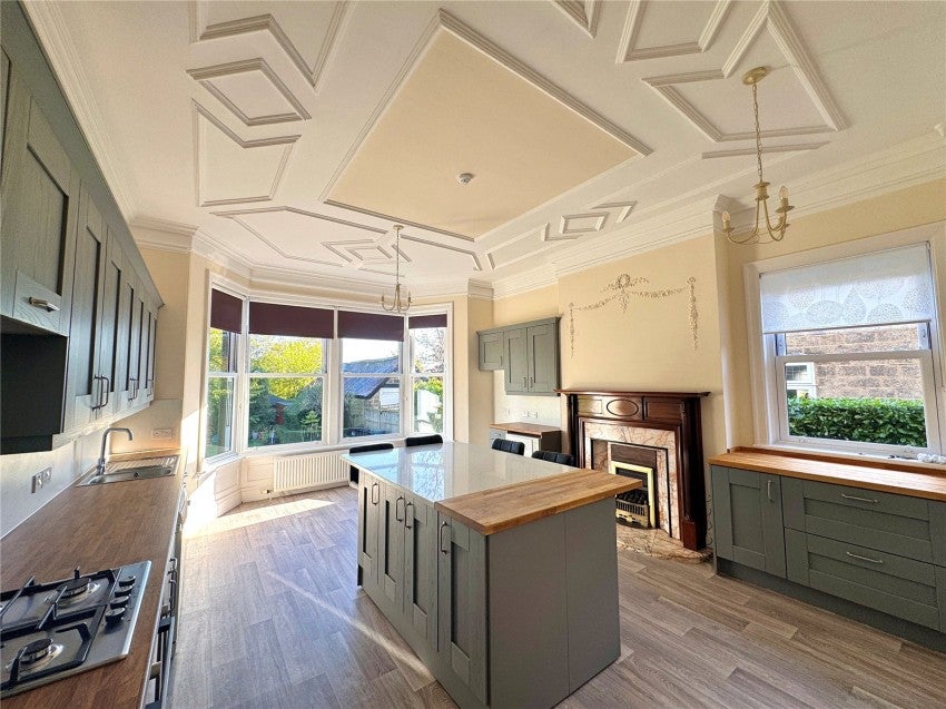 Flat Tewit Well Road in Harrogate