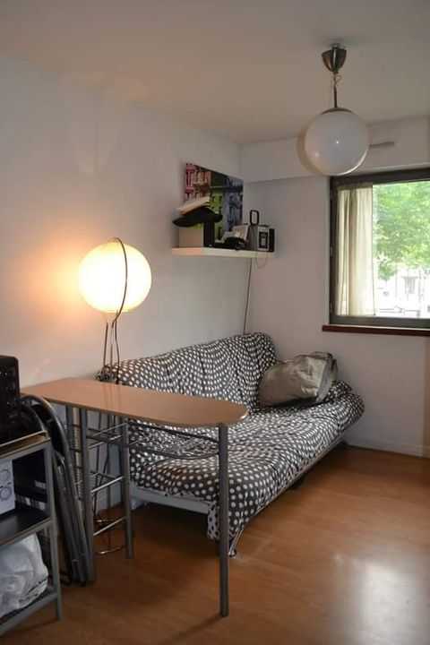 Flat Rue de Charenton in Paris