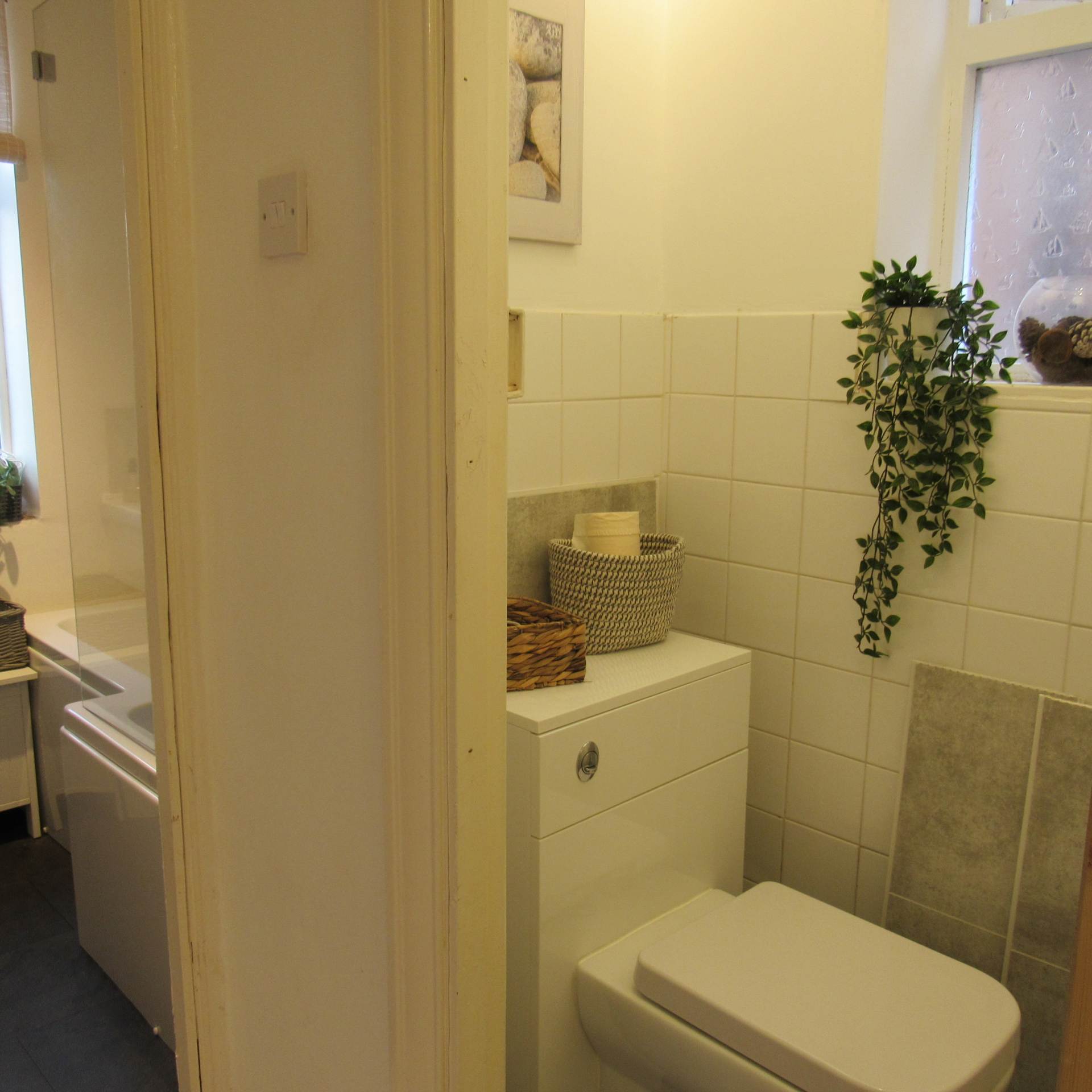Flat Two Ball Lonnen in Newcastle upon Tyne