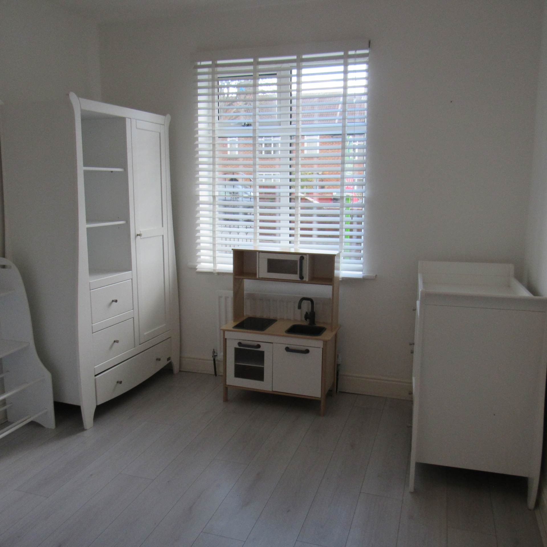 Flat Two Ball Lonnen in Newcastle upon Tyne