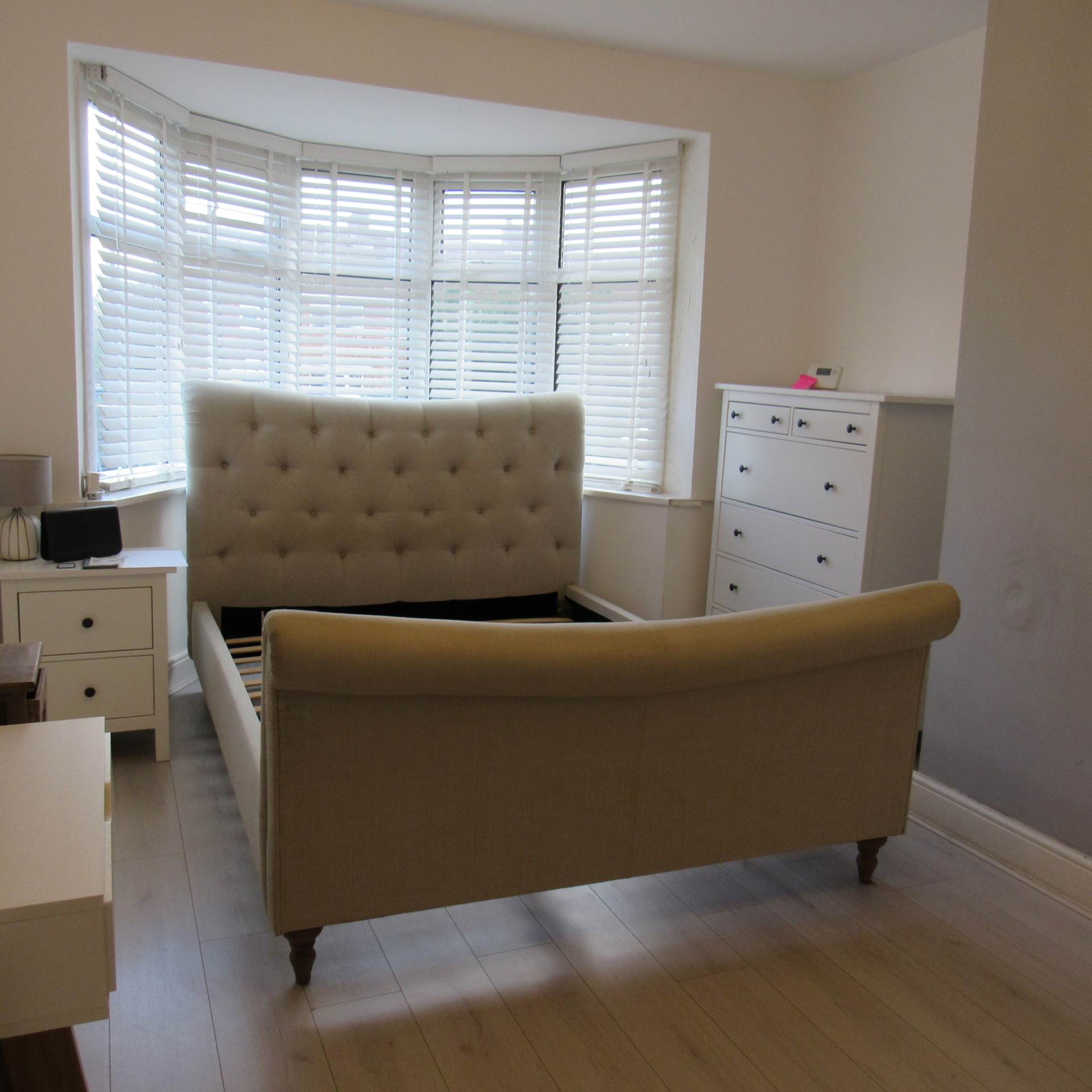 Flat Two Ball Lonnen in Newcastle upon Tyne