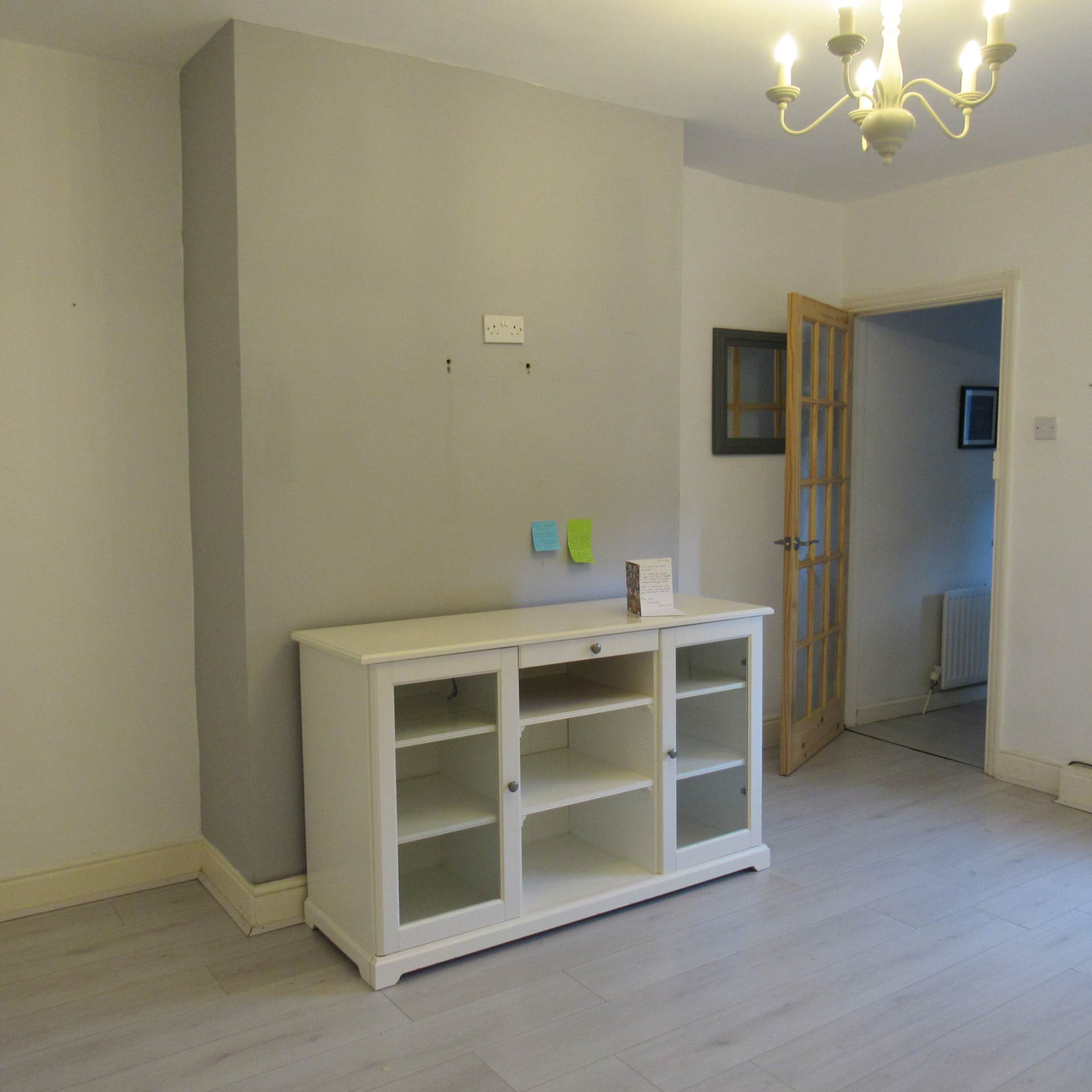 Flat Two Ball Lonnen in Newcastle upon Tyne