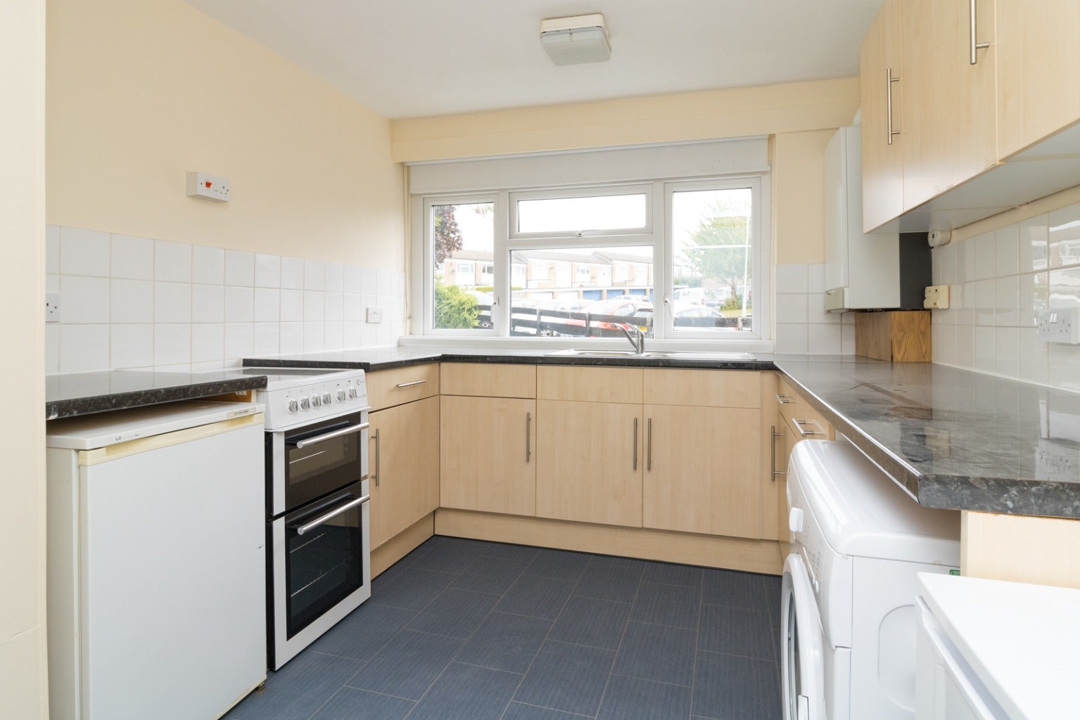 Flat Beecroft Close in Canterbury