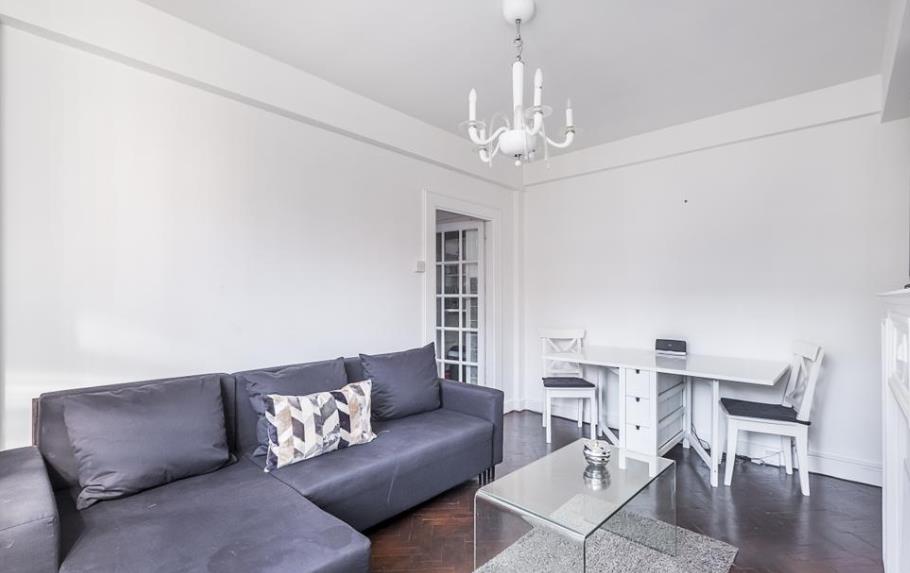 Flat Baker Street in City of Westminster