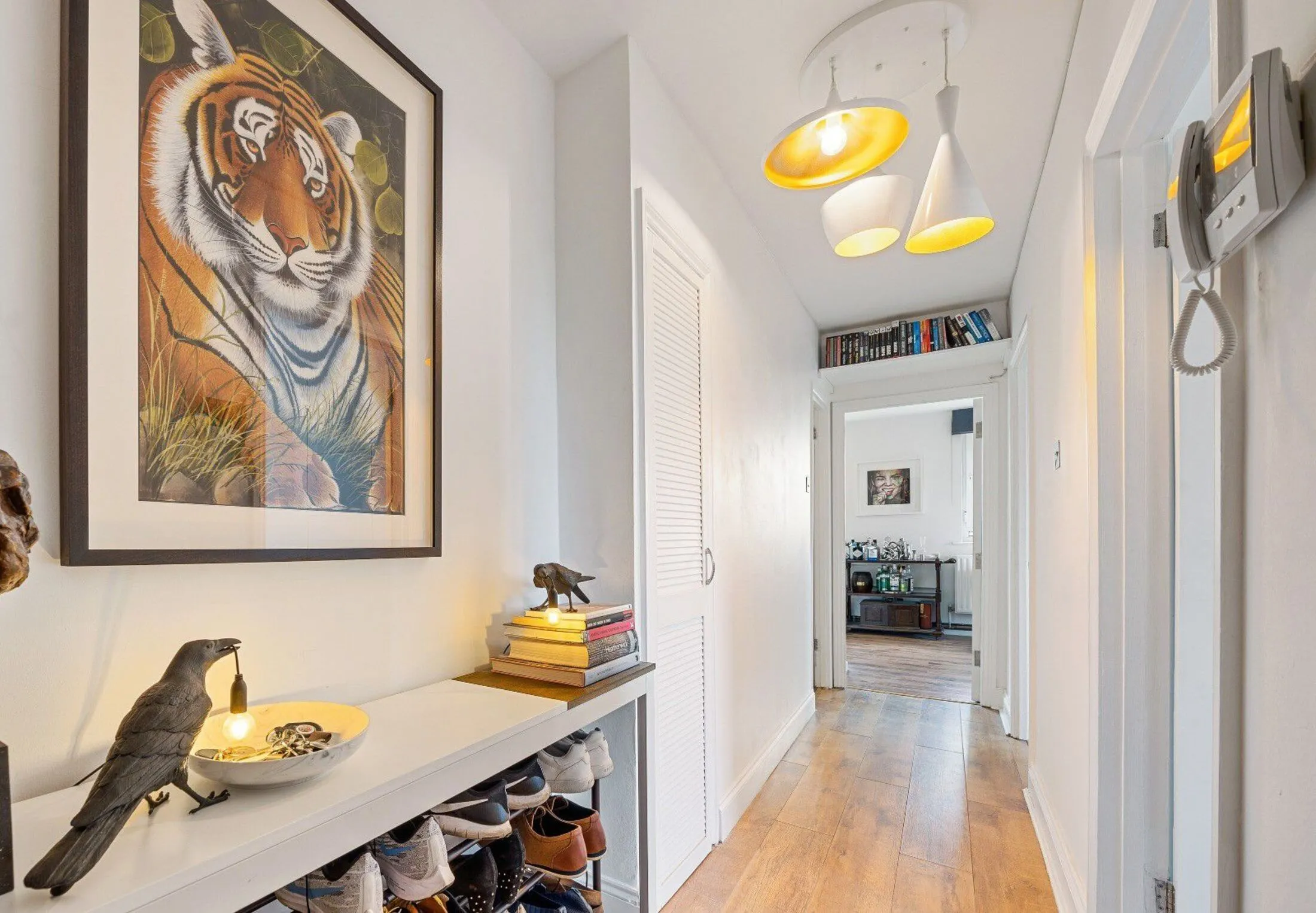 Flat Stockwell Road in Greater London