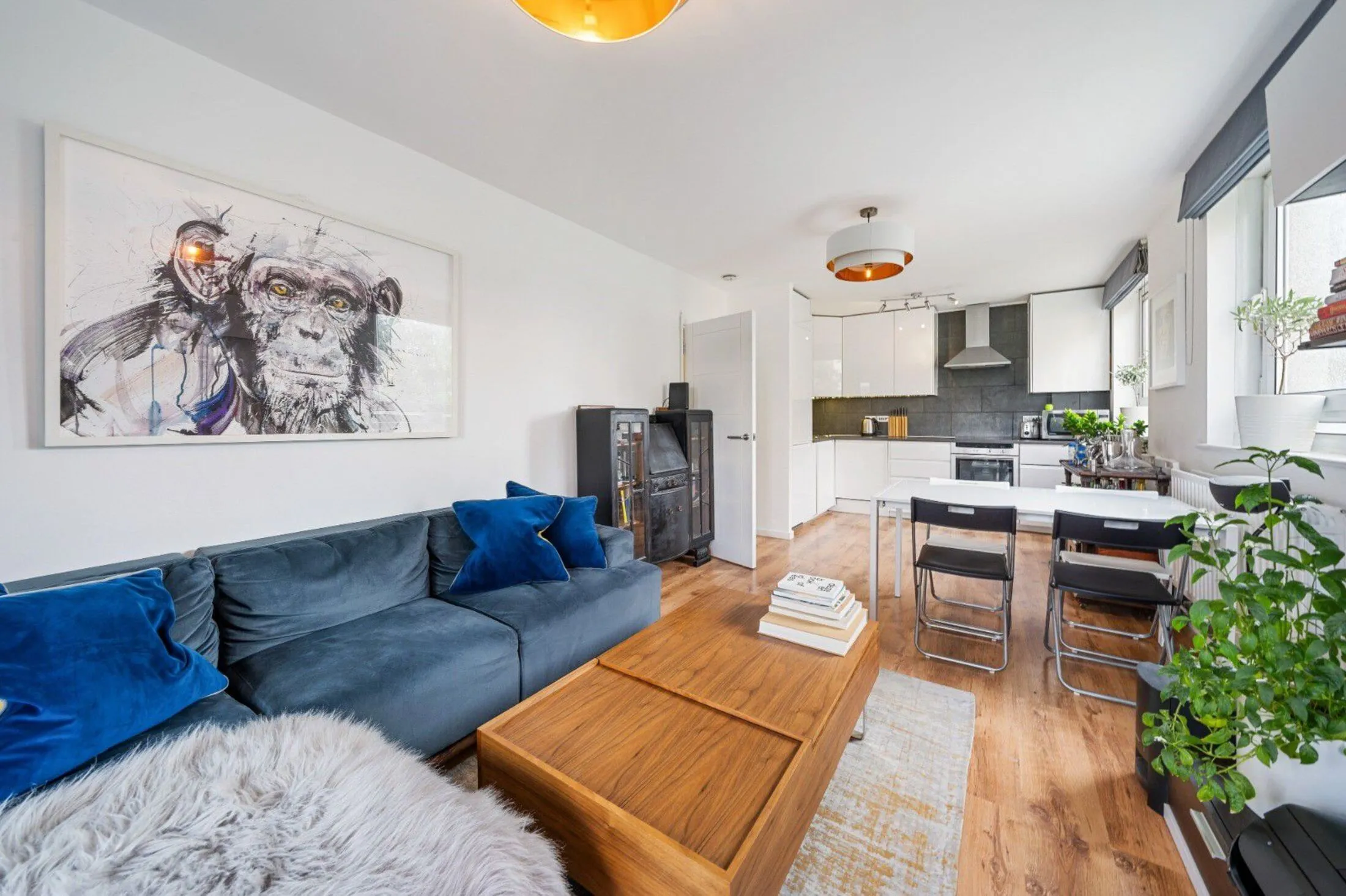 Flat Stockwell Road in Greater London