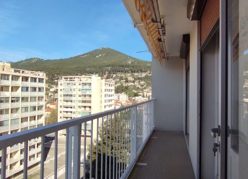 Flat Avenue Victorin Second in La Valette-du-Var