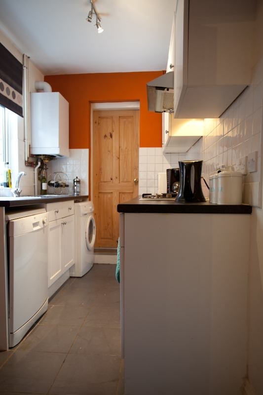 Room Thimblemill Road in Sandwell