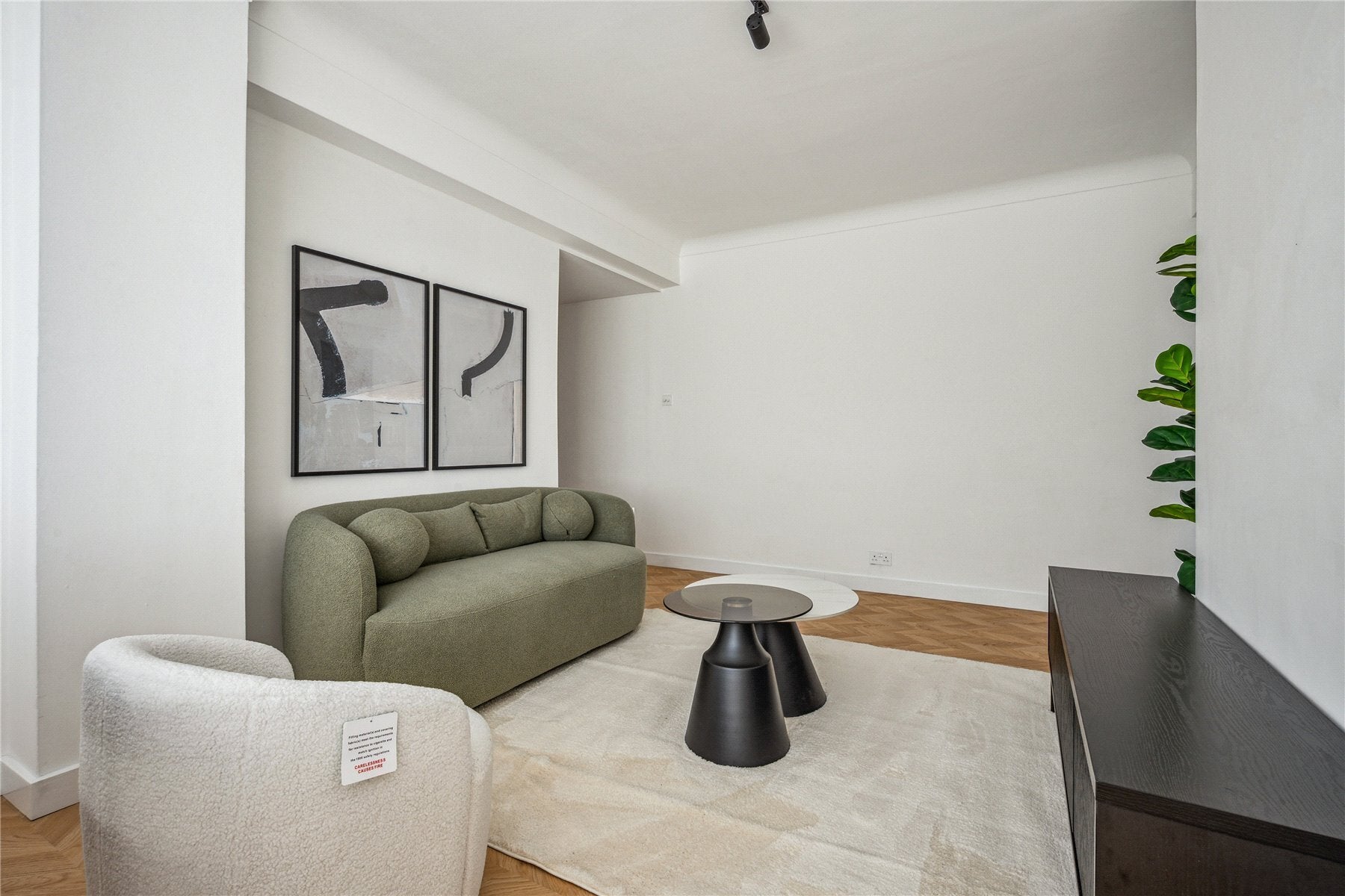Flat St Petersburgh Place in City of Westminster