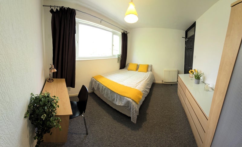 Room Grafton Close in Newcastle upon Tyne