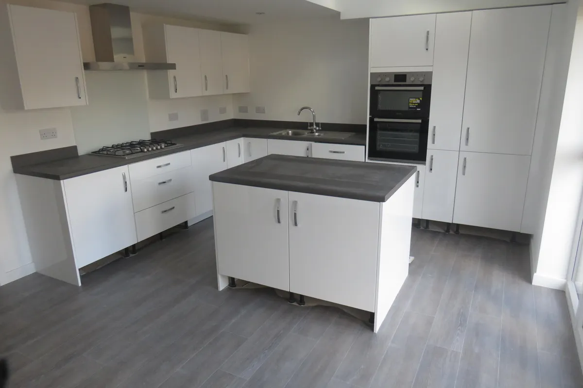 Room St Johns Close in Peterborough