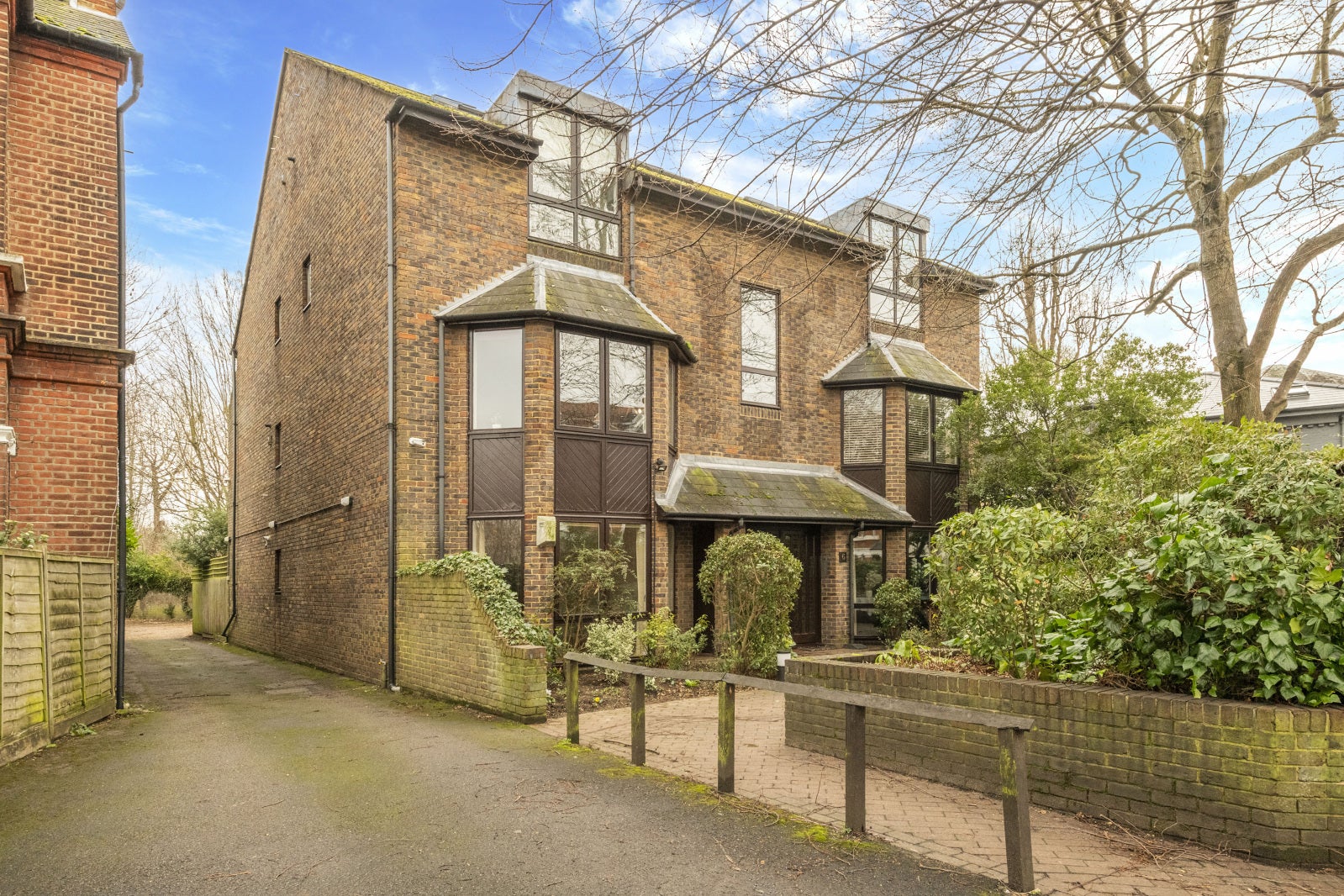 Flat Castelnau in Greater London