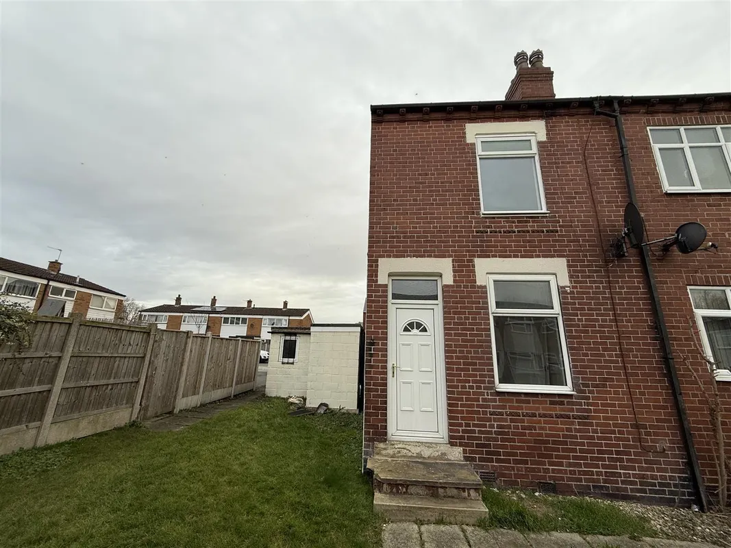 House Whitley Place in Leeds