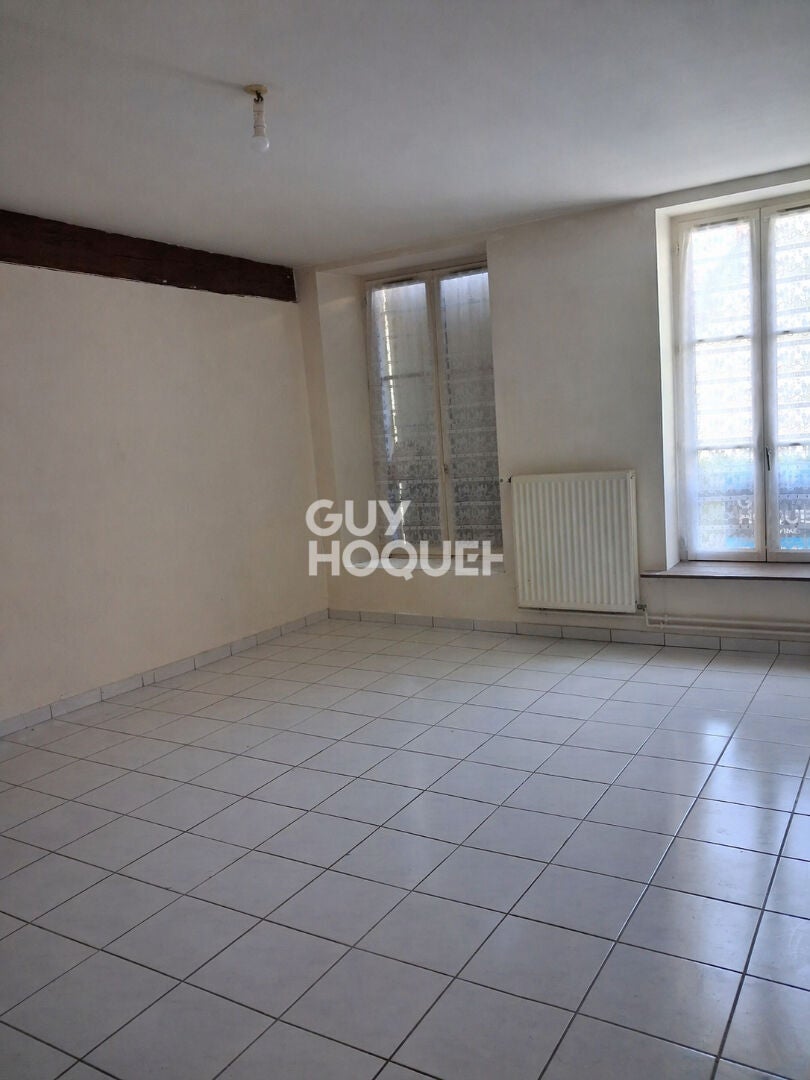 Flat Rue des Petits Lions in Provins