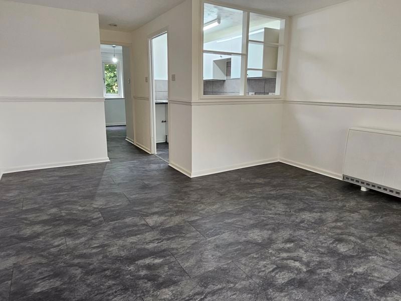 Flat Saint James Street in Gloucester