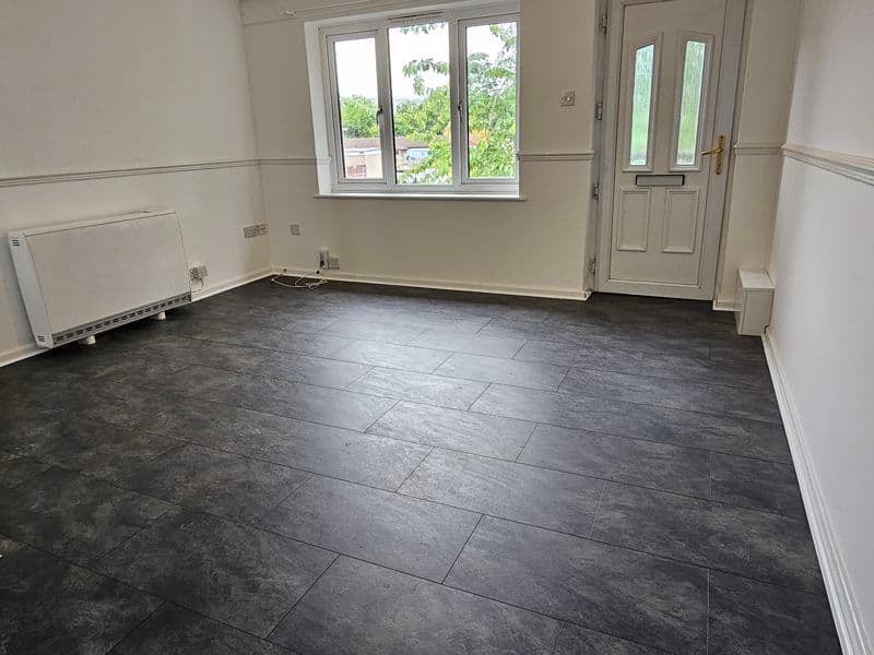 Flat Saint James Street in Gloucester