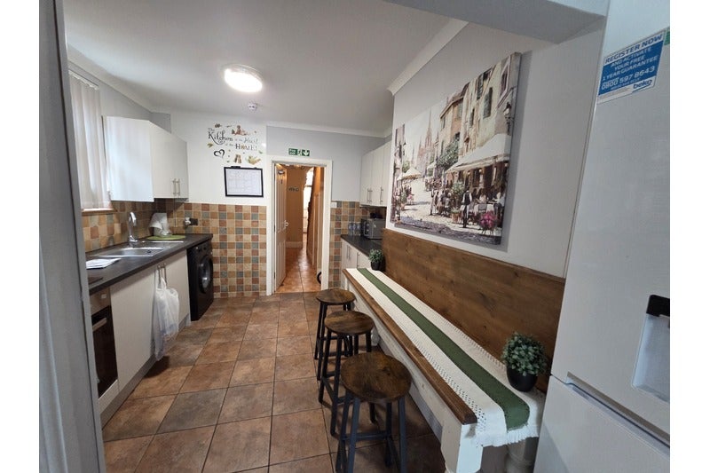 Room Ashleigh Avenue in Bridgwater