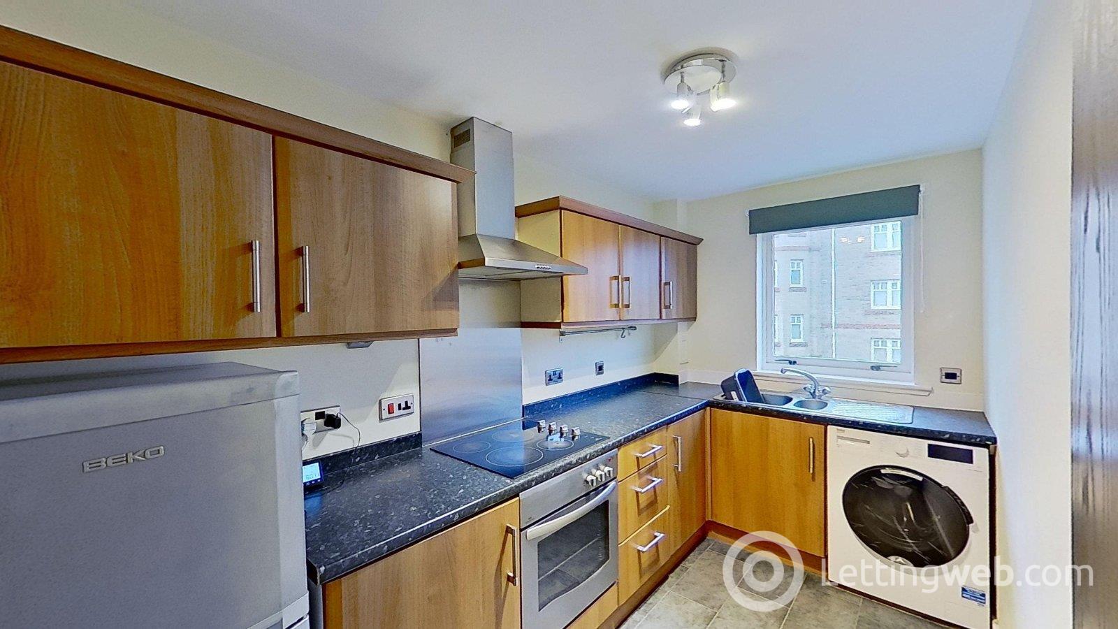 Flat Robertson Avenue in City of Edinburgh