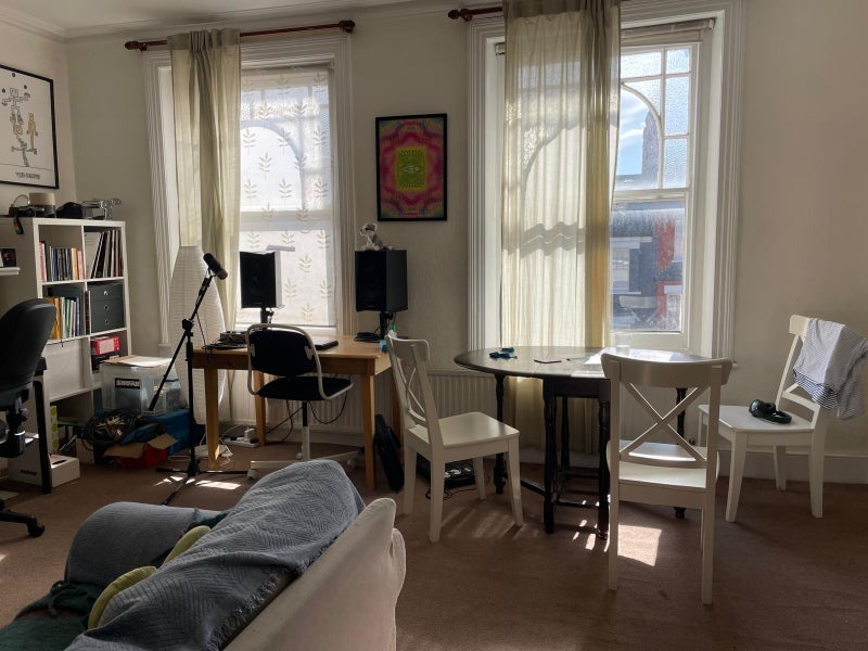 Room Oakfield Road in Greater London