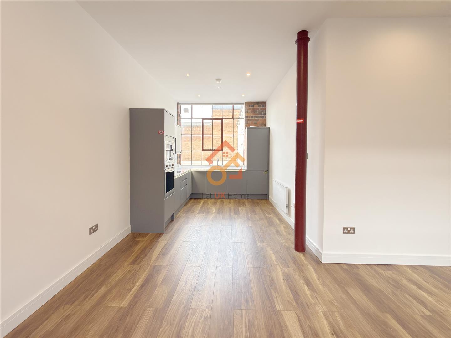 Flat Vittoria Street in Birmingham